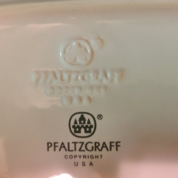 Pfaltzgraff Winterberry Platter - Picture 4 of 4